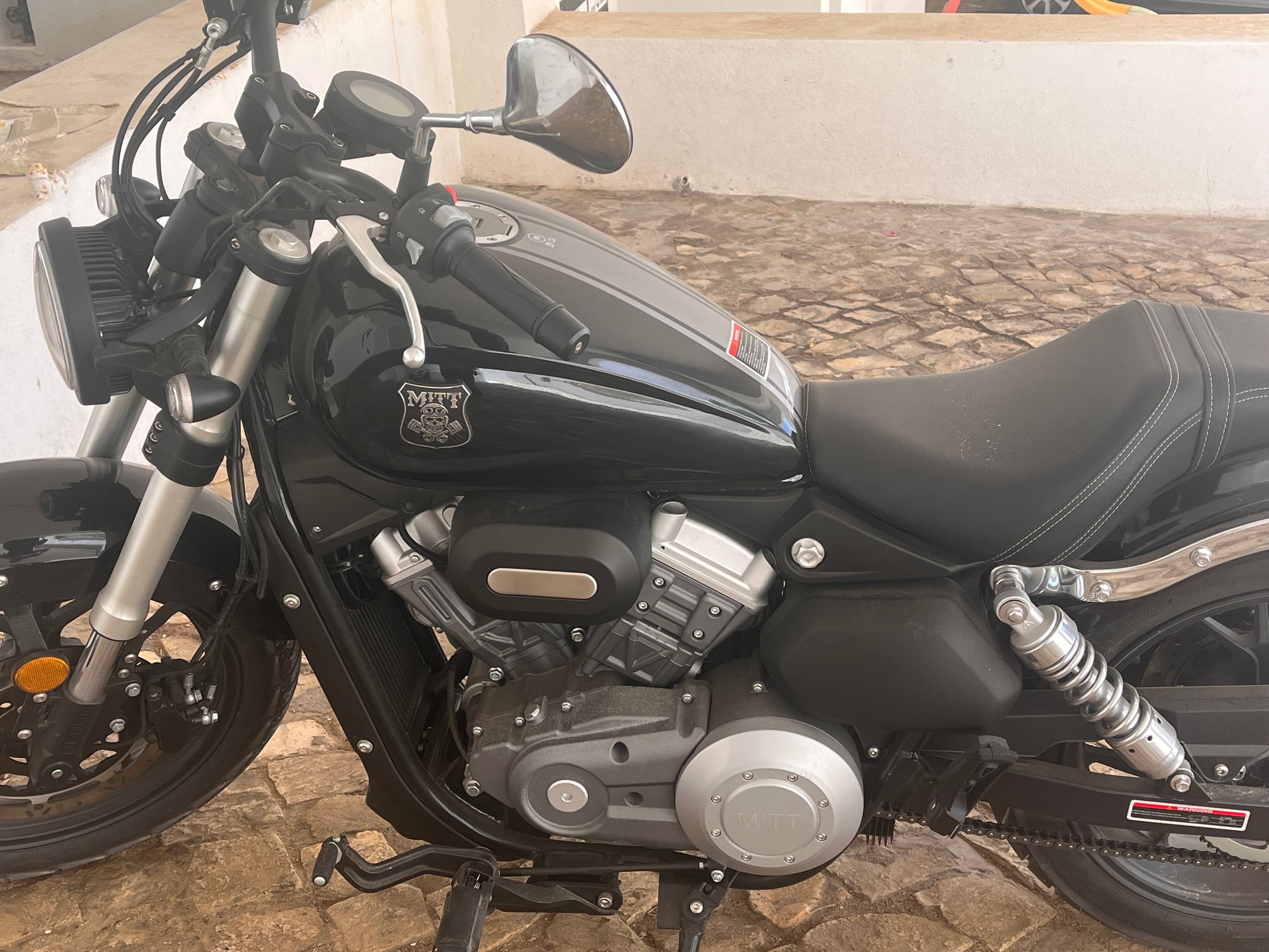 Moto 125 nova com poucos km