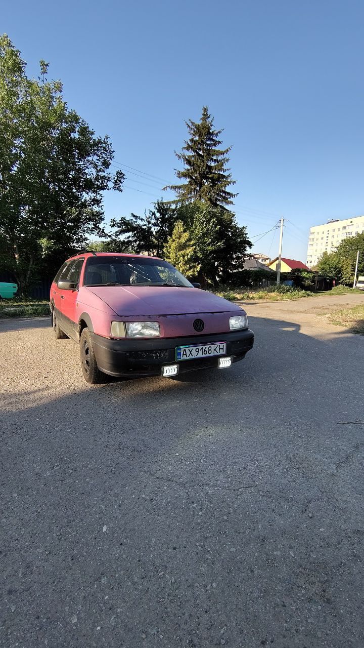 Volkswagen Passat b3.