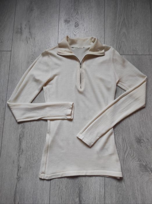 Kremowe wełniane polo Just Female