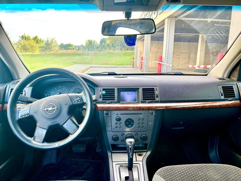 Opel Vectra > 2.2 Diesel > 2003 > Automat > Klima > Bogate wyposażenie