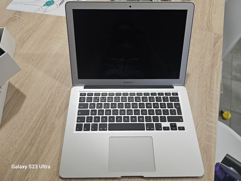 Apple MacBook Air 13