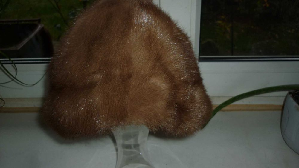 Czapka damska futrzana - norka