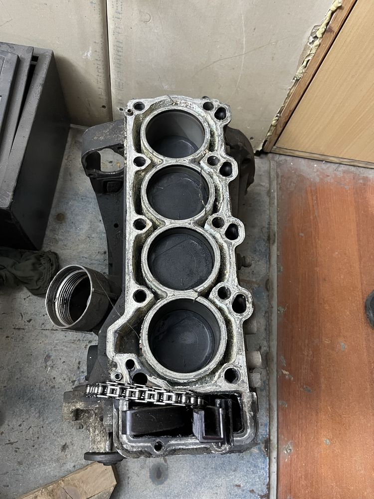 Двигатель/Блок двигателя Renault 1,9 F8Q