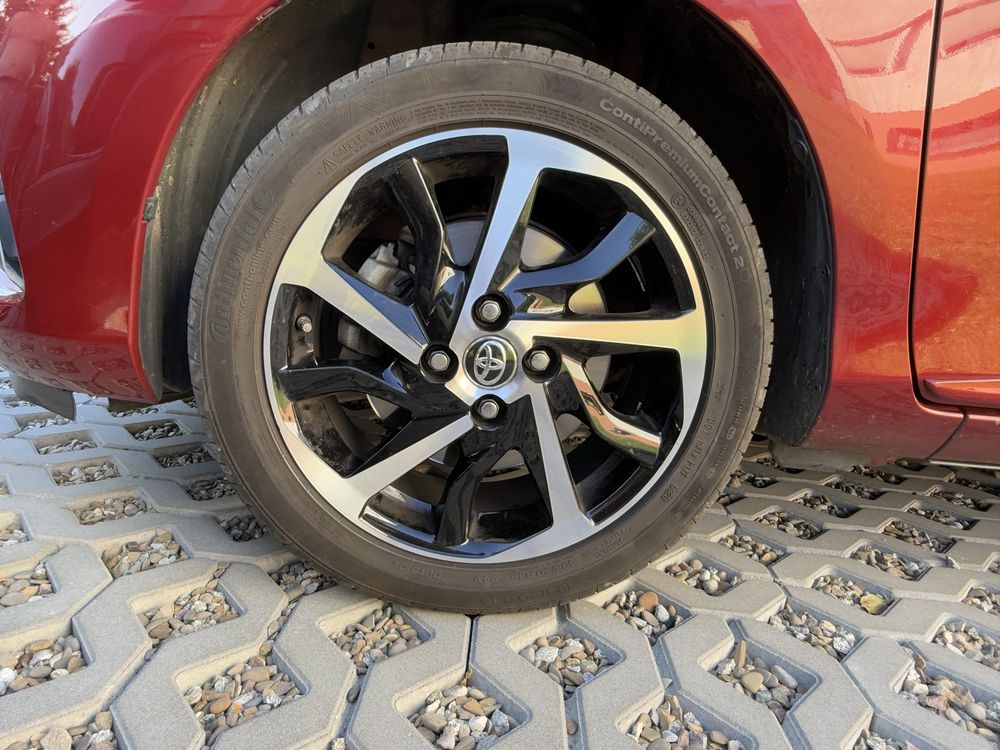 Toyota Yaris 1,5 benzyna w wersji Selection