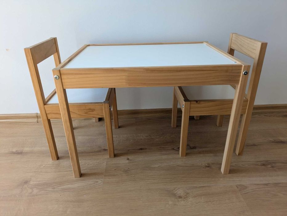 Stolik z krzesełkami IKEA LATT