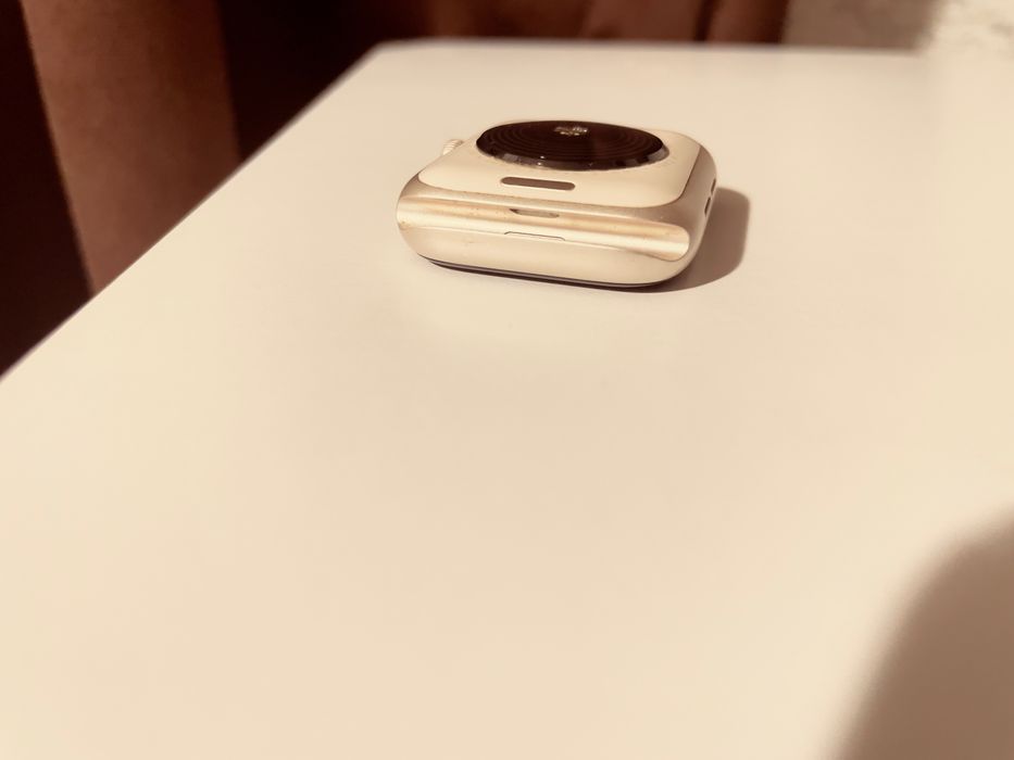 Продам Apple Watch 2 SE 40mm