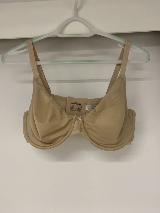 Biustonosz tcm beżowy