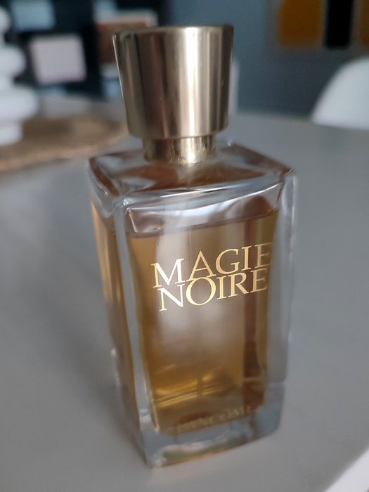 Eau de parfum Magie Noir
