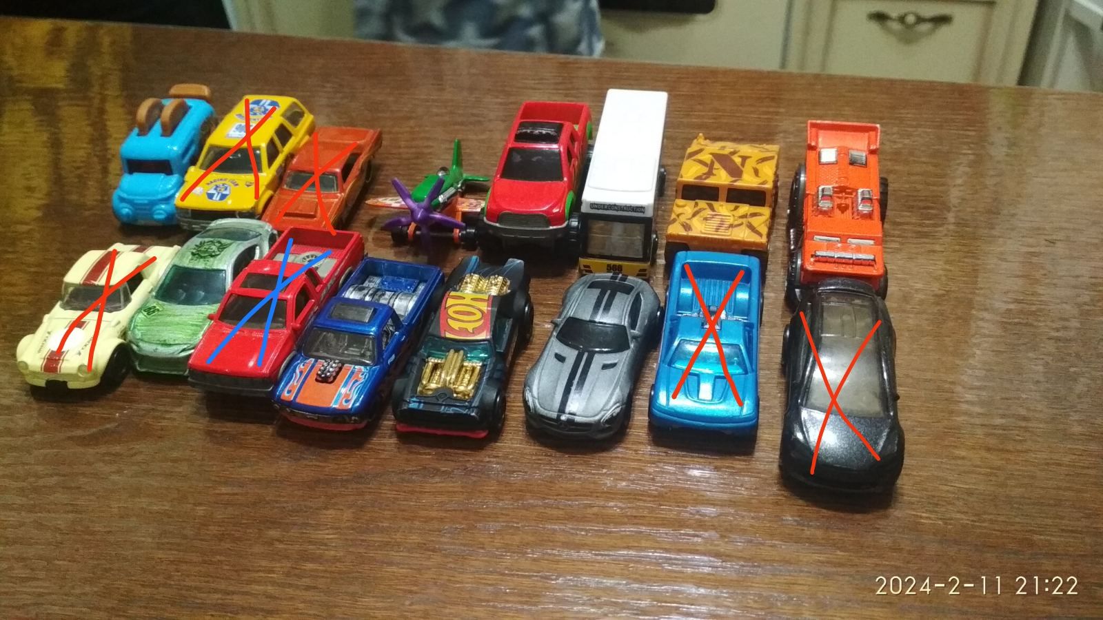 Машинки HotWheels