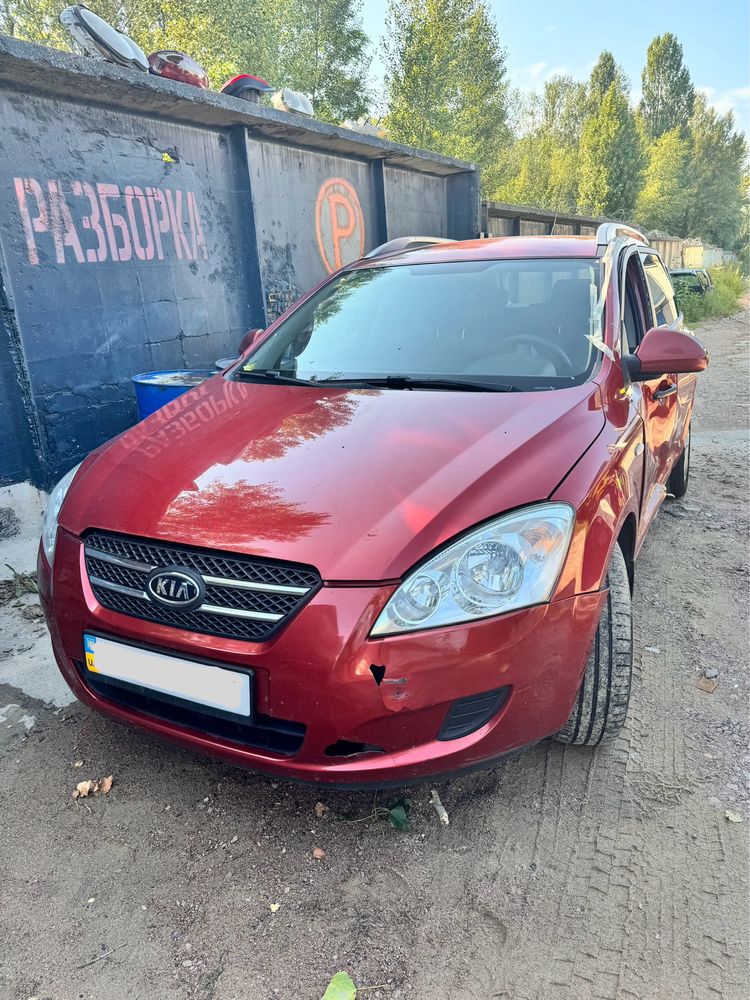 Kia Ceed 1.6 універсал мкпп 2008 після ДТП