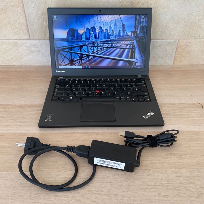 Computador portátil Lenovo Thinkpad X240 i5 8/240gb 12.5" c/carregador