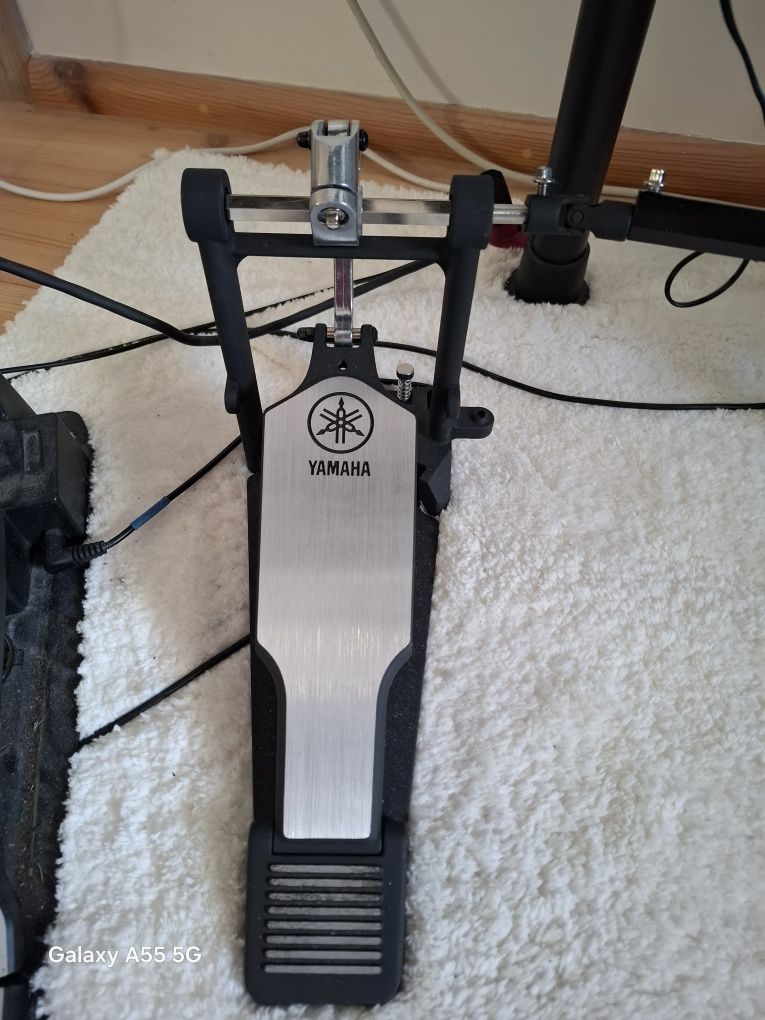 Podwójna stopa do bębna basowego Yamaha DFP9500D Direct Drive