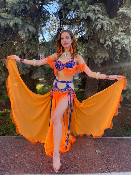 Костюм для східного танцю