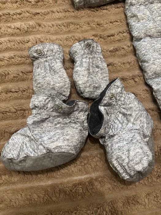 Зимовий комбінезон GAP baby