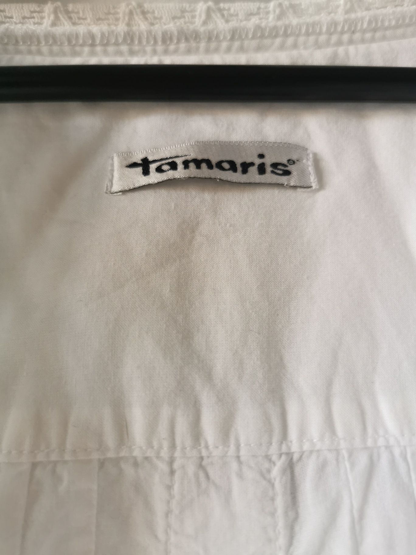 Biała bluzka Tamaris