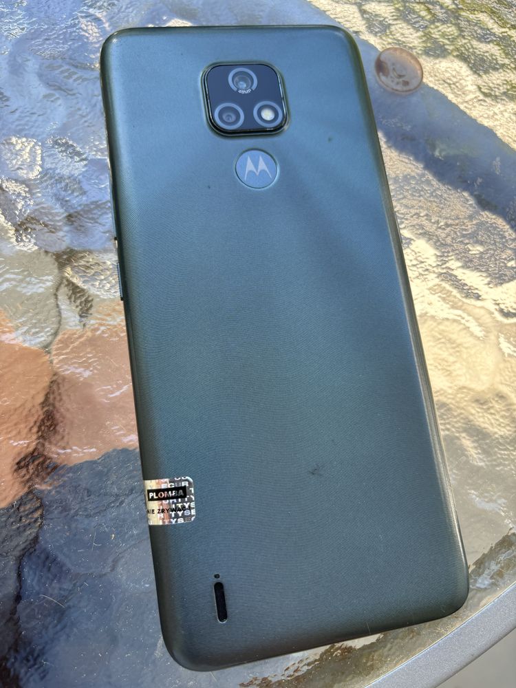 Smartfon Motorola Moto E7 2GB / 32 GB 4G (LTE) szary