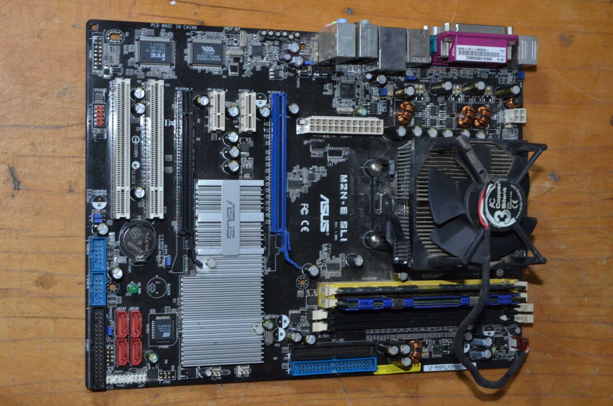 Материнська плата AM2 Asus M2N-E +Athlon64 5000+ +3GB DDR2 +Cooler.