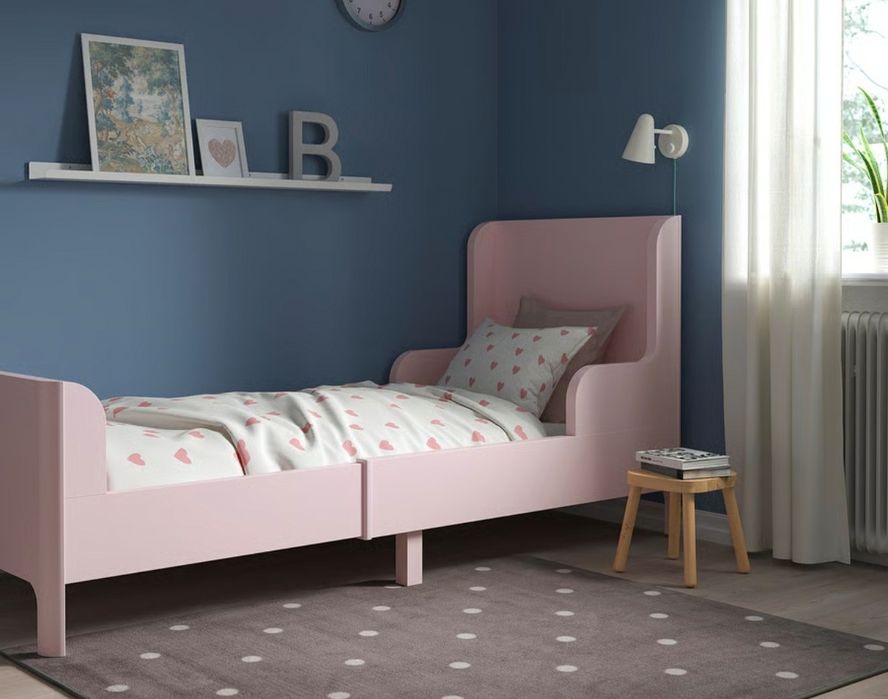 Cama de menina IKEA rosa extensível + colchão