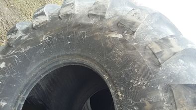 Opony 1000/50R25 Michelin 80% bieżnika MEGA BIB 66x43.00-25