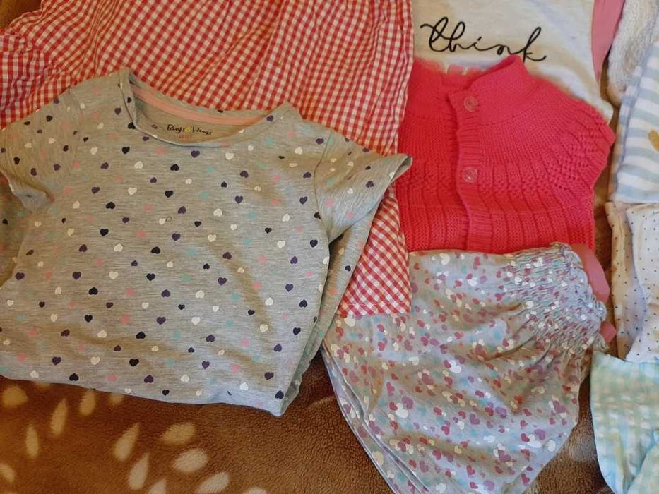Ubrania po domu 98/104 kurtka leginsy koszulki sukienki sweterki swetr