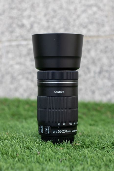 Canon 250d + Canon 70-200mm IS F4 + vario matrial canon