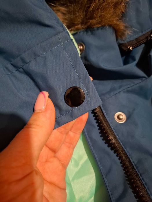 Знижка 50% Брендова тепла куртка з хутром