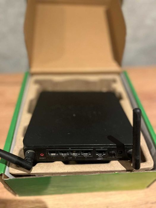 Маршрутизатор Cisco SB RV110W-E-G5-K9