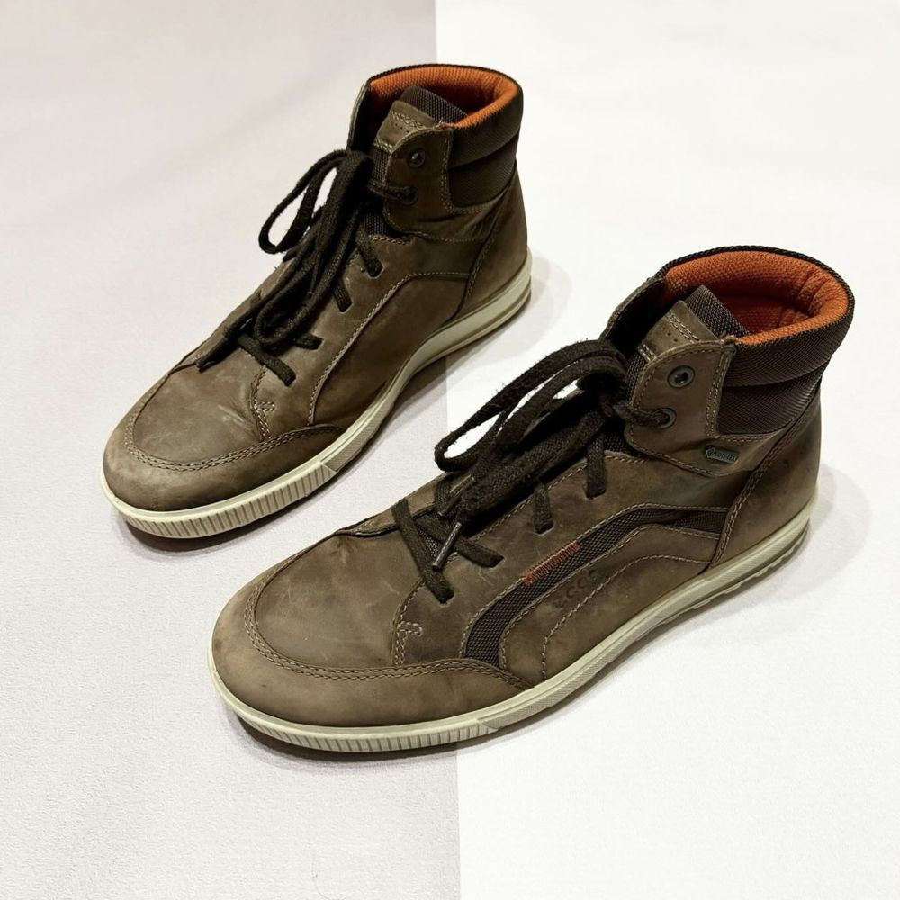 Зимові шкіряні кросівки ботінки Ecco Gore Tex 43 розмір