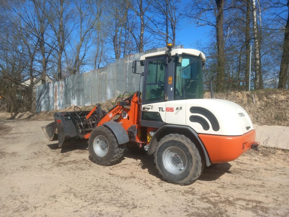 Ładowarka  2013 rok