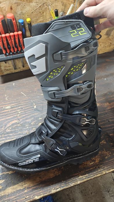 Продам мотоботи Gaerne SG-22 Gore-Tex Enduro Anthracite