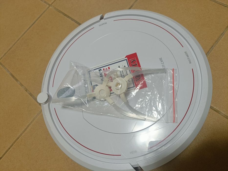 Aspirador robot Profocare BSR 3042 usado
