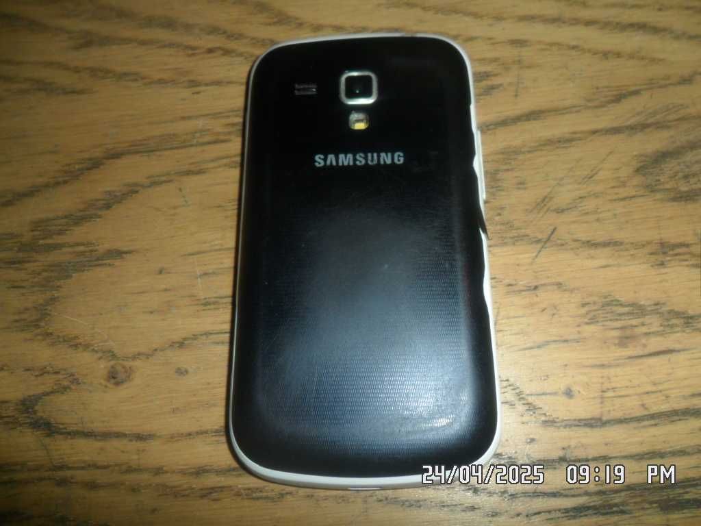 Samsung GT-S7580 Galaxy Trend Plus, smartfon bez ładowarki