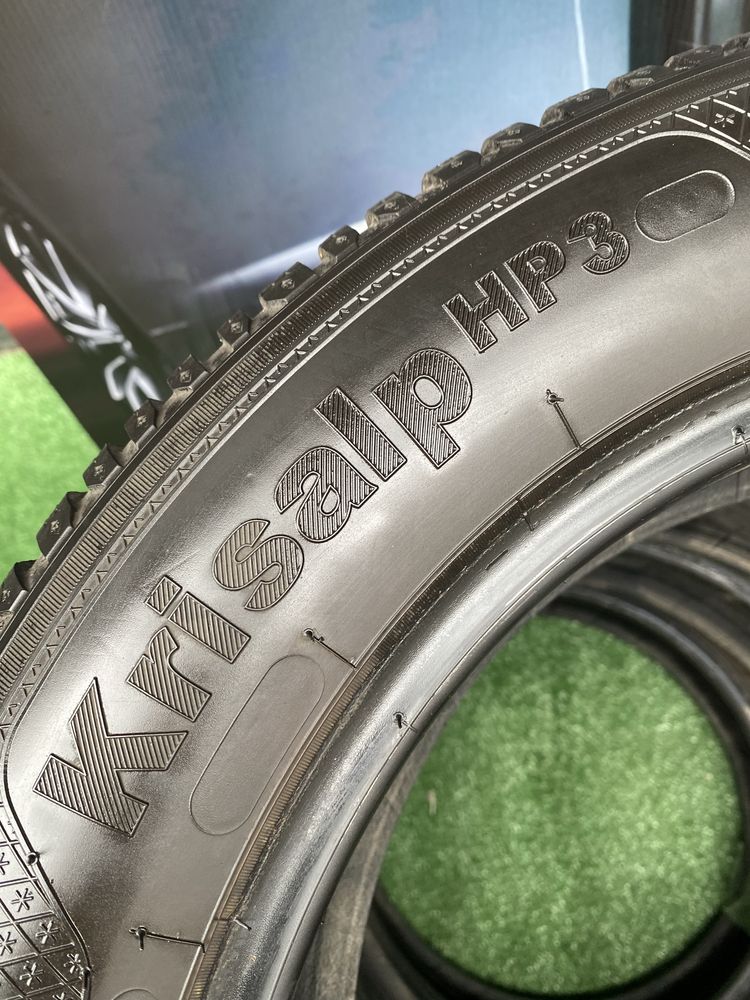 205/60 R16 Kleber Krisalp комплект шин зимних.