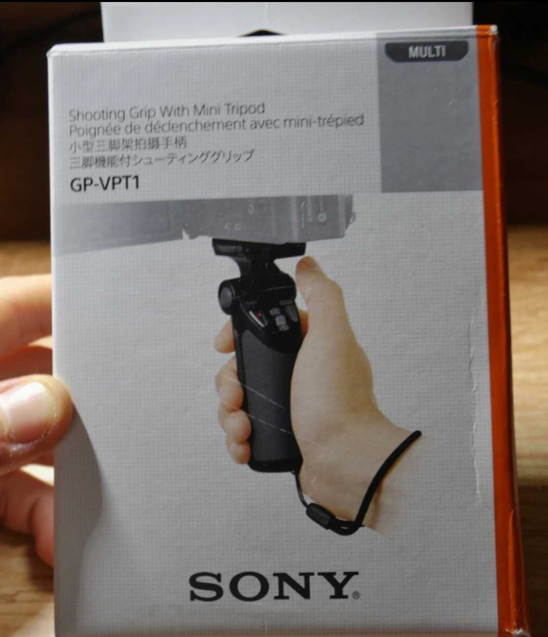 Statyw z pilotem do kamery Handycam Sony GP-VPT1