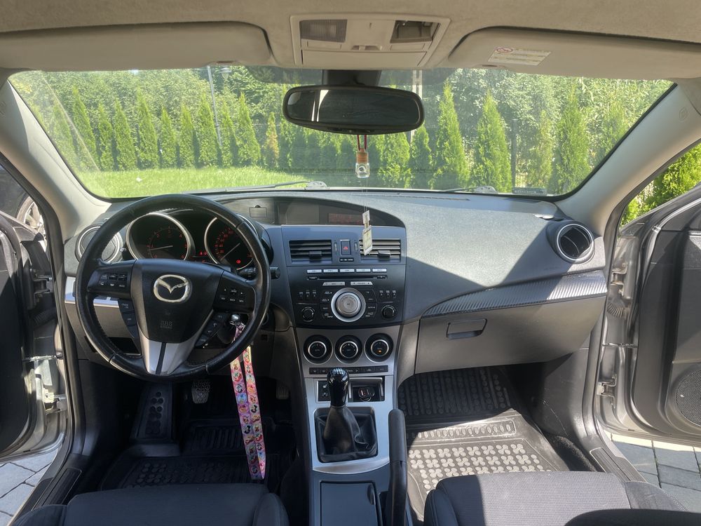 Mazda 3 2.2 185 km