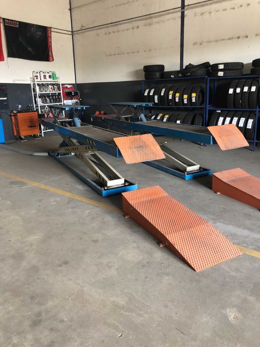 Elevador Hidr. T/Tesoura 4TON OMCN