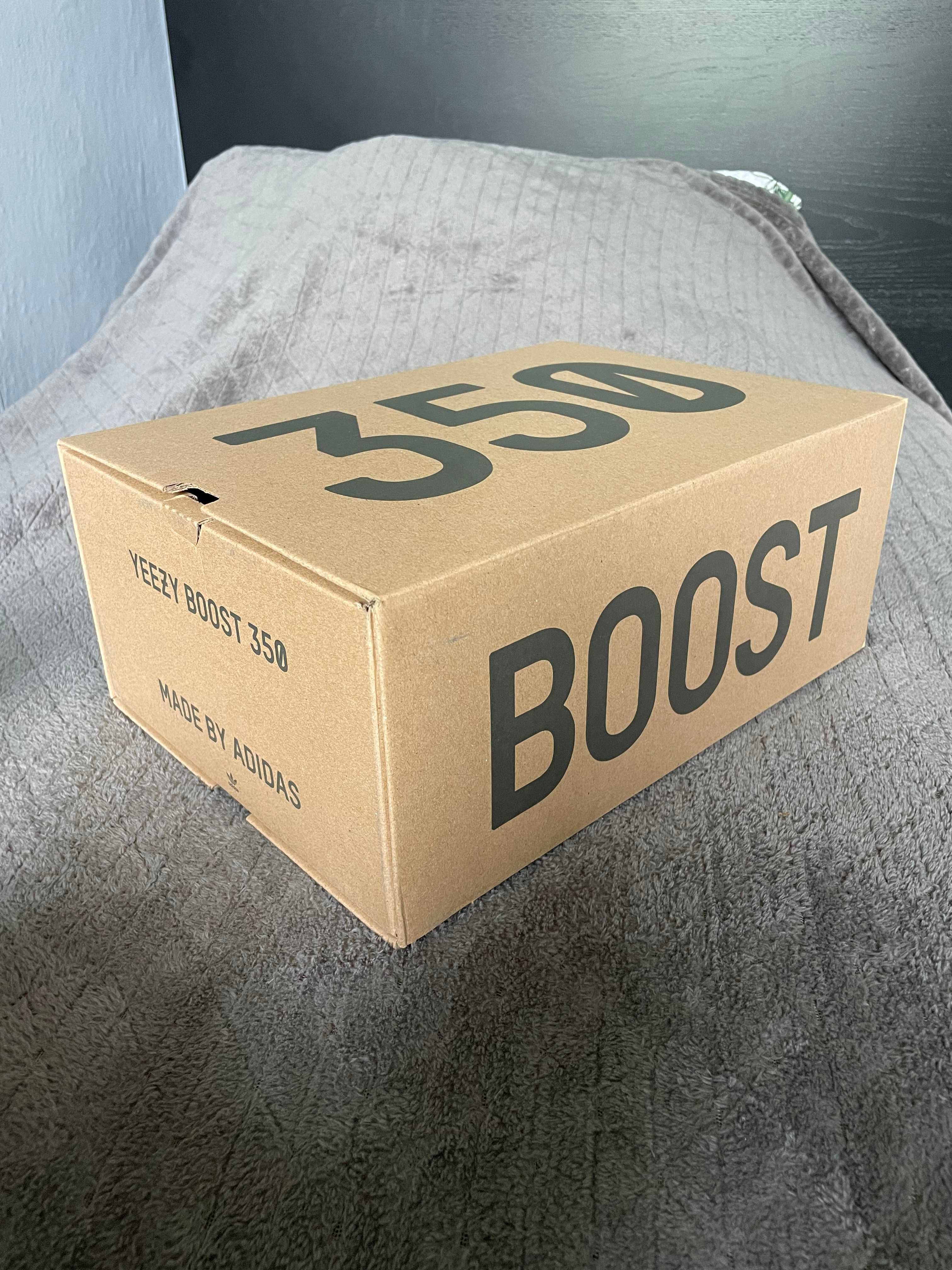 yeezy 350v2 mono mist