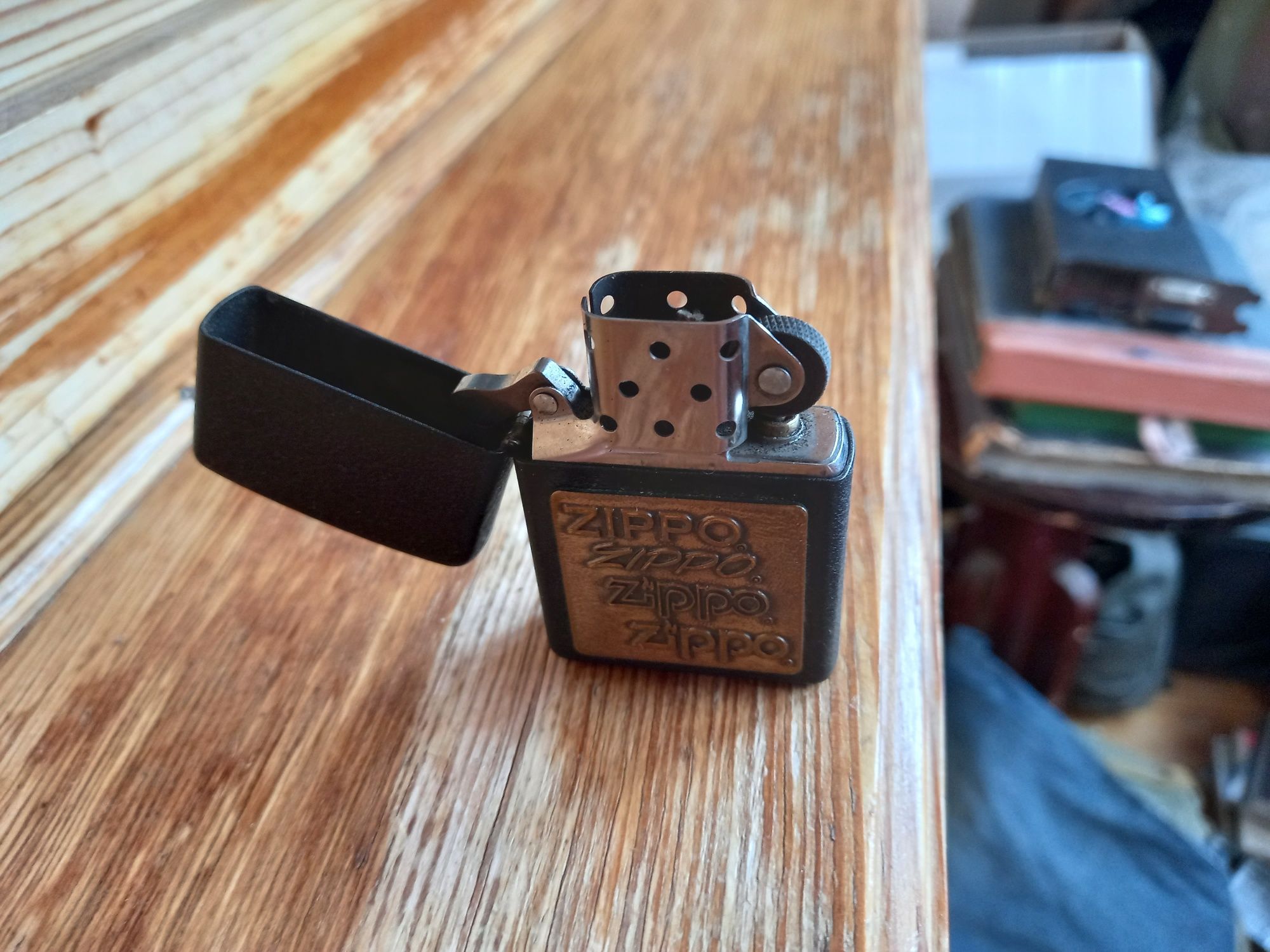 Зажигалка бензиновая Zippo