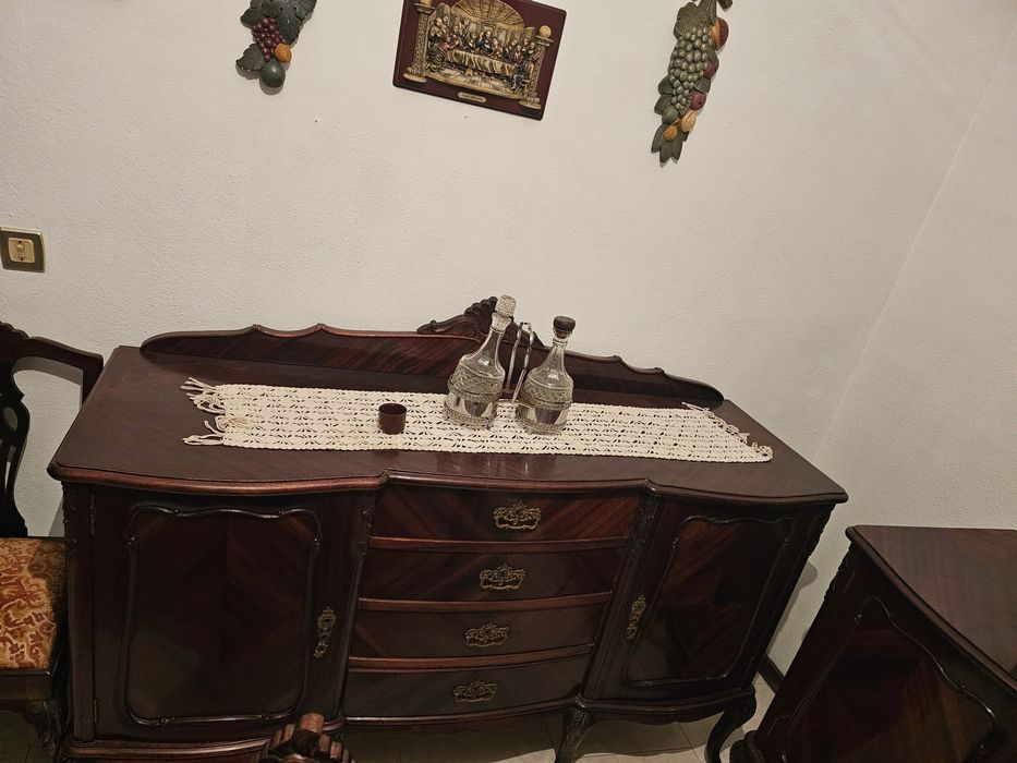 Móbilia Sala Clássica Madeira Maciça