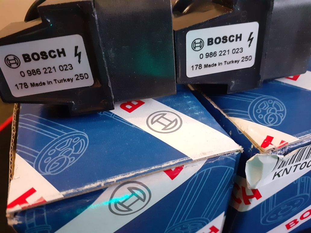 Катушка зажигания Bosch О986221023