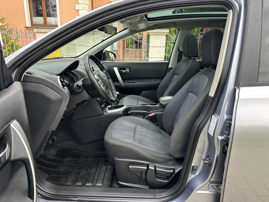 NISSAN QASHQAI+2 2.0i 140PS LIFT Panorama Tempomat Kamera Navi 17" TOP