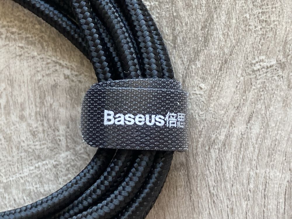 Продам зарядний кабель Baseus