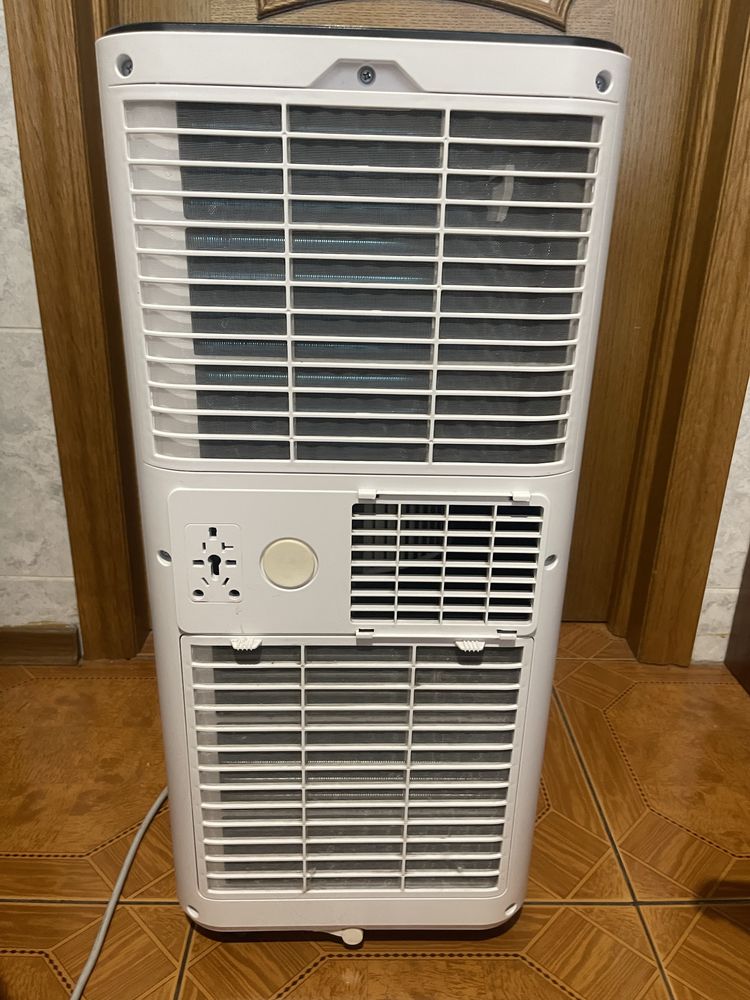 Продам мобільний кондиціонер Scandilux SC 9000