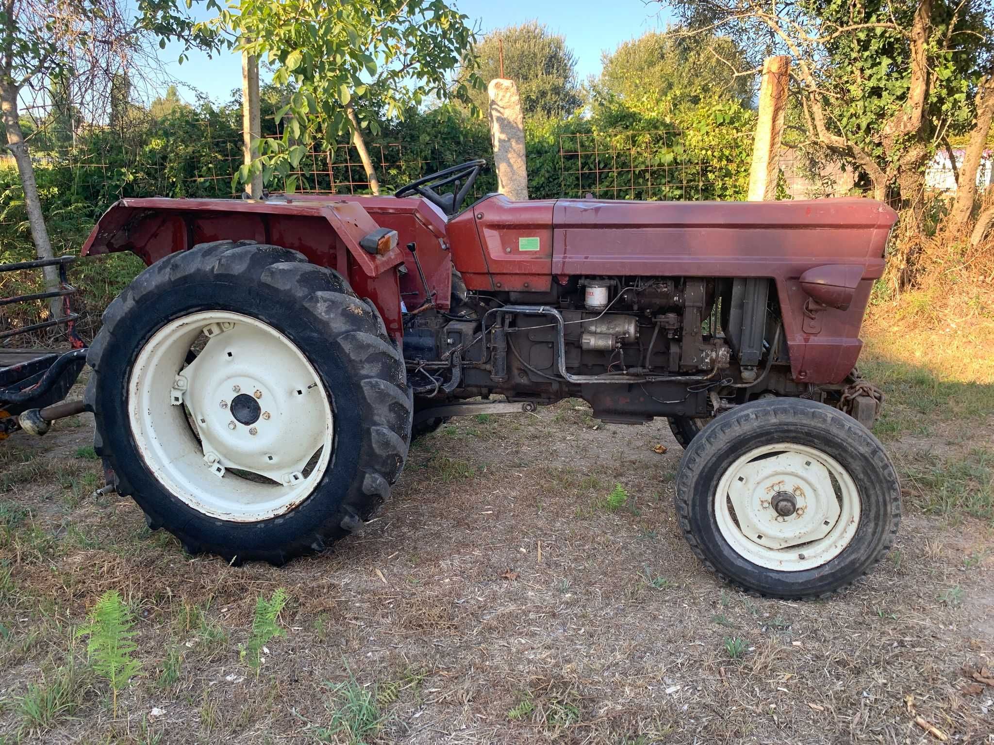 Fiat 420 42cv com capinadeira de 1.40m - 4000€