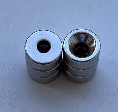 Неодимовий магніт кріпильний монтажний кільце D10-d7 / 3,5 xh5 мм