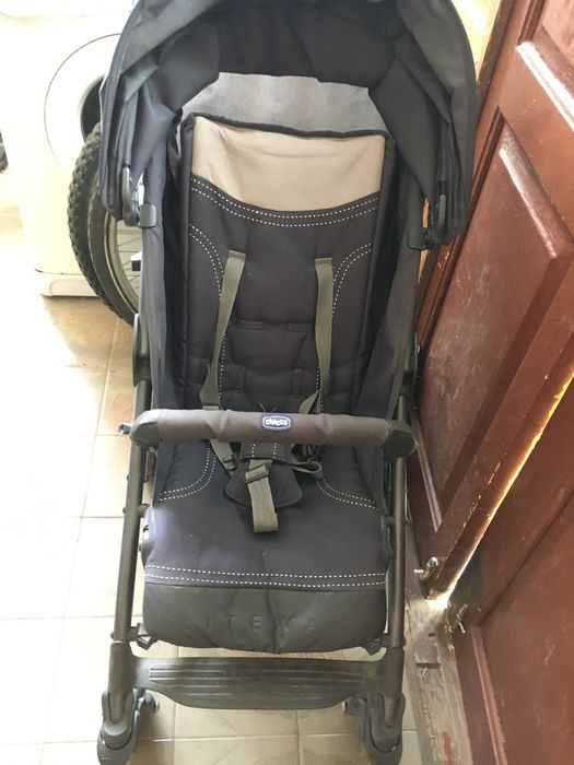 Срочно! Коляска Avenger 2 в 1 + летняя коляска-трость Chicco