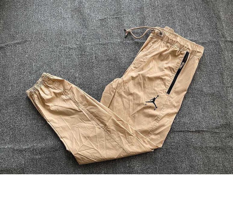 Штани Air Jordan Jumpman Woven Casual Bundle Feet DJ6383-201