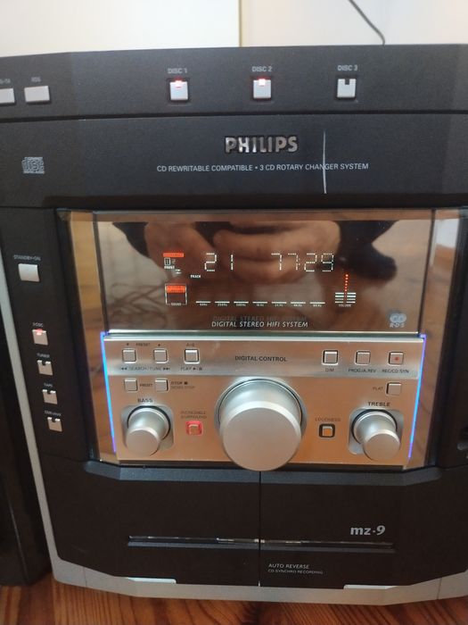 Wieża Philips 3cd radio
