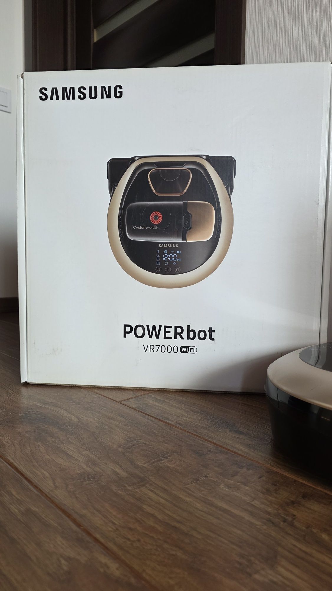 Робот пылесос Samsung POWERbot VR7000