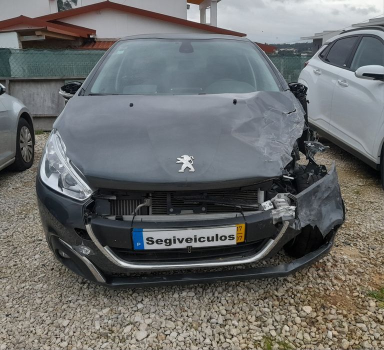 Peugeot 208 1.6 Hdi